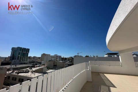 3 dormitorios Apartamento en Larnaca, Larnaka,  No. 49920 9