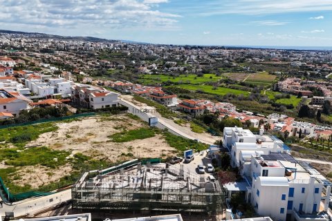 3 bedrooms Apartment in Chloraka, Paphos,  No. 7637 15