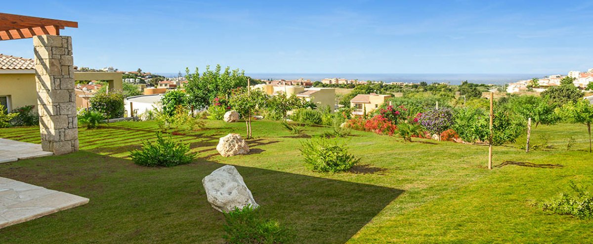 3 rooms Villa in Paphos, Cyprus No. 38031