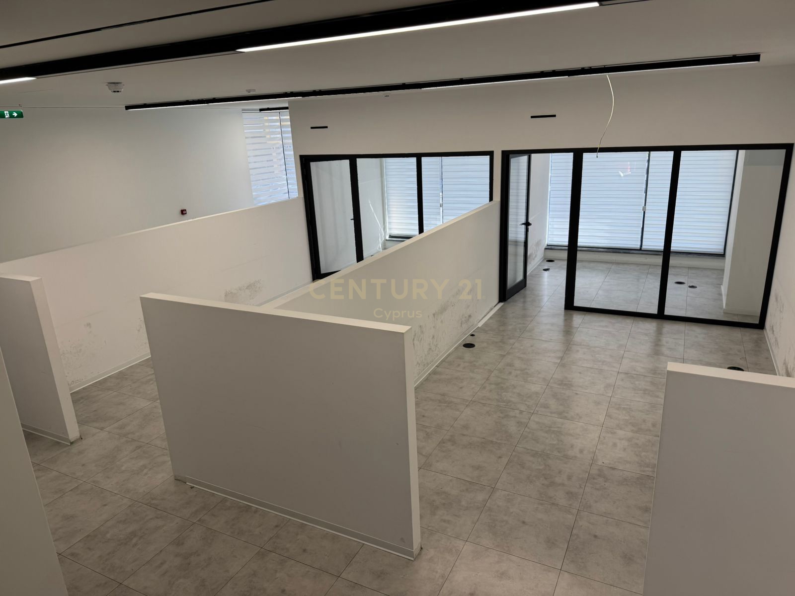 500m2 Bureau à Limassol, Chypre No. 56036