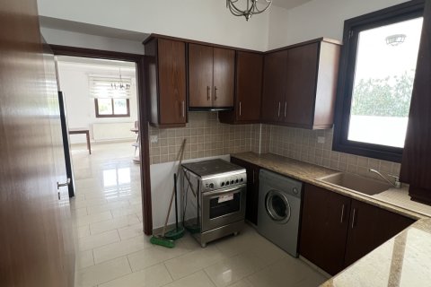 5 bedrooms Villa in Oroklini, Larnaka, No. 39581 10