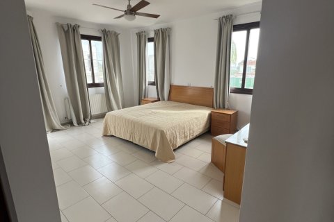 5 bedrooms Villa in Oroklini, Larnaka, No. 39581 16