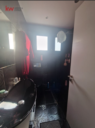 3 bedrooms Apartment in Nicosia, Cyprus No. 39575