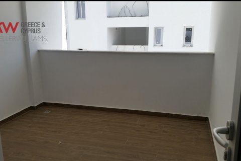 2 bedrooms Apartment in Larnaca, Larnaka,  No. 39535 6