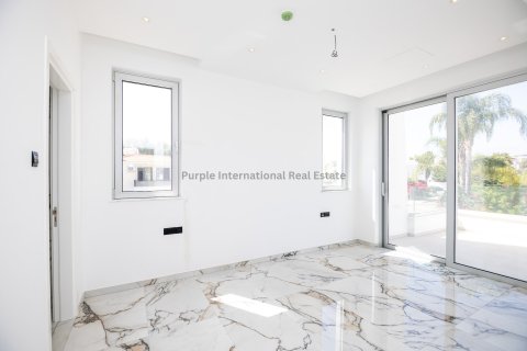 5 bedrooms Villa in Protaras, Ammochostos, No. 19053 9