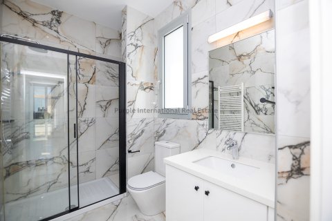 5 bedrooms Villa in Protaras, Ammochostos, No. 19053 10