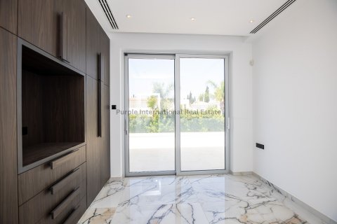 5 bedrooms Villa in Protaras, Ammochostos, No. 19053 8