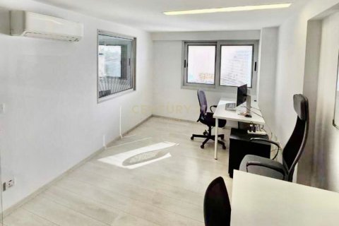 Офис 138м2 в Лимассол, Лимасол,  № 53761 2