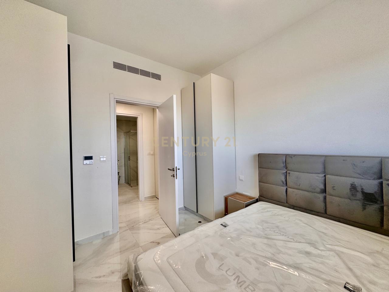 1 bedroom Apartment in Germasogeia, Limassol, Cyprus No. 53762