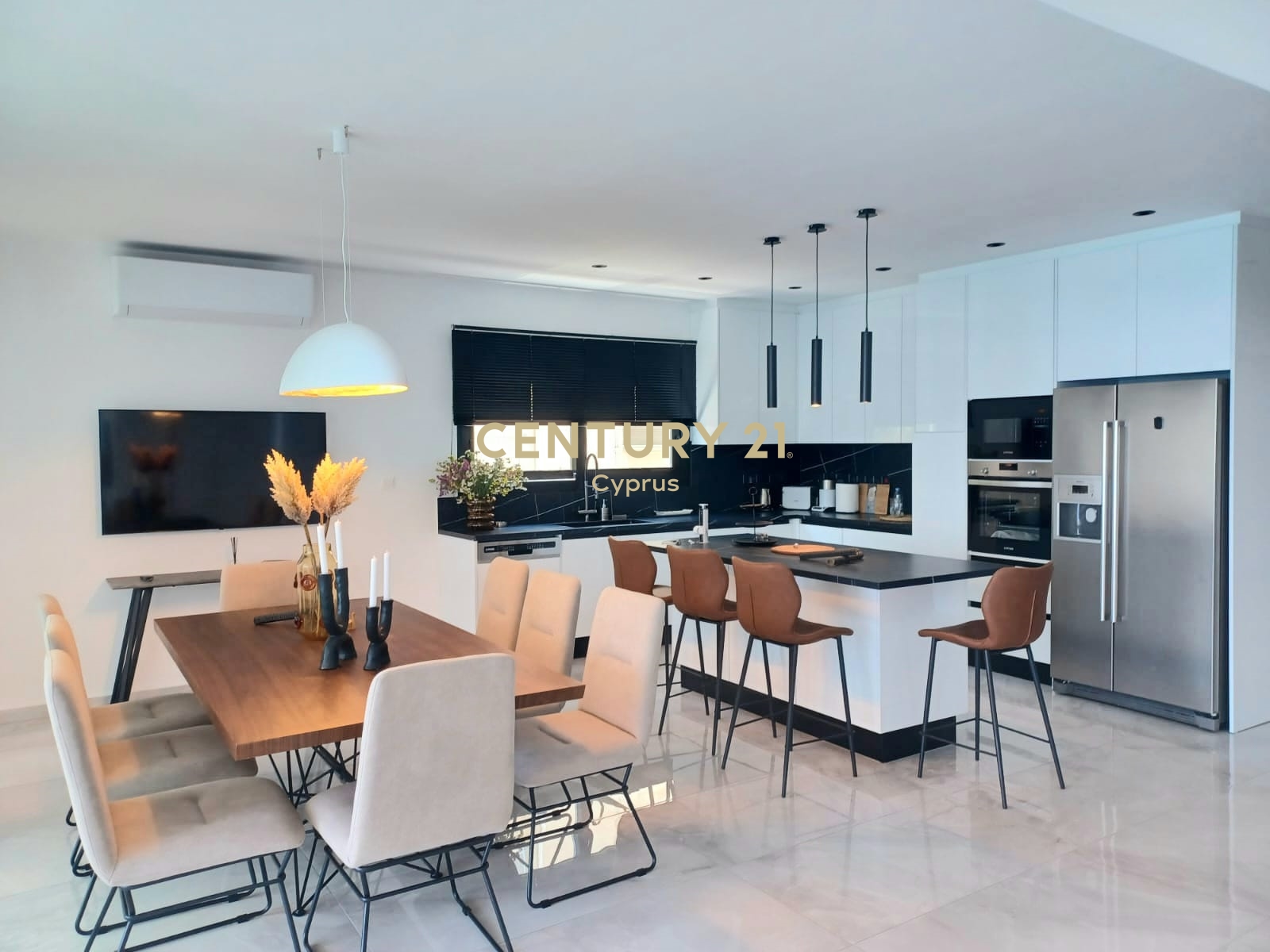 3 dormitorios Apartamento en Germasogeia, Limassol, Chipre No. 55239