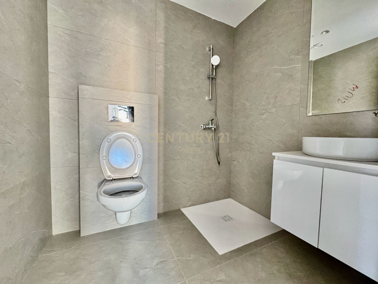 2 dormitorios Apartamento en Agios Athanasios, Limassol, Chipre No. 55238