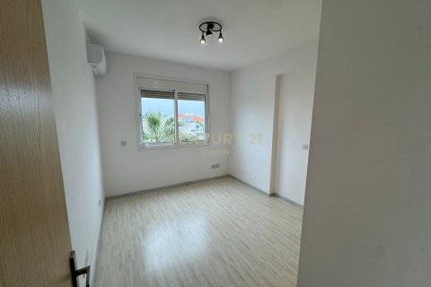 3 dormitorios Apartamento en Limassol,  No. 55240 11