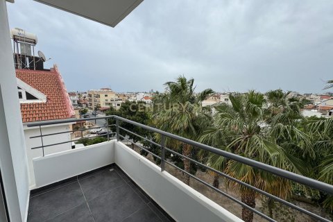 3 dormitorios Apartamento en Limassol,  No. 55240