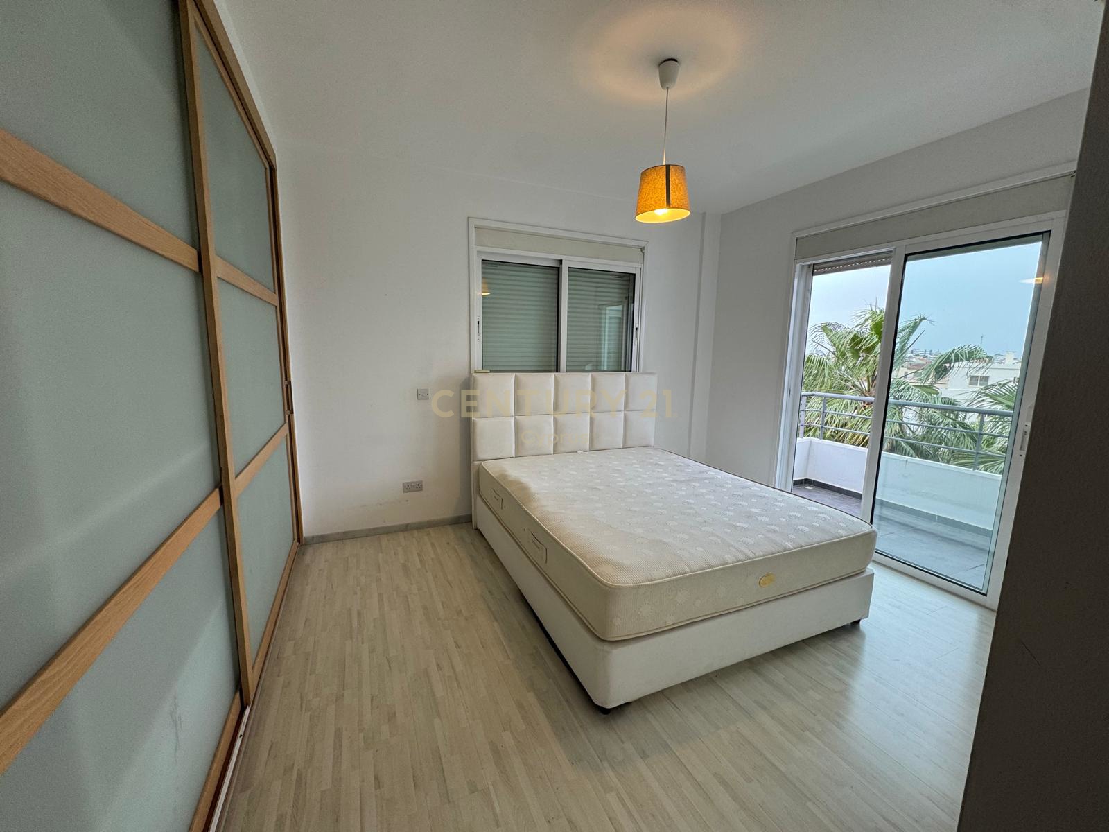 3 bedrooms Apartment in Limassol, Cyprus No. 55240