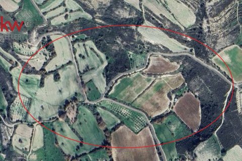 3514m2 Terreno en Pano Lefkara, Larnaka, No. 56733 2