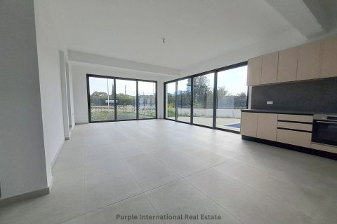 Вилла с 3 спальнями в Пернера, Аммохостос, Кипр № 37253 3
