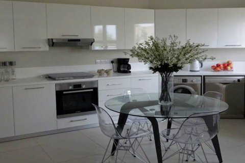 4 pièces Villa à Paphos,  No. 38037 2