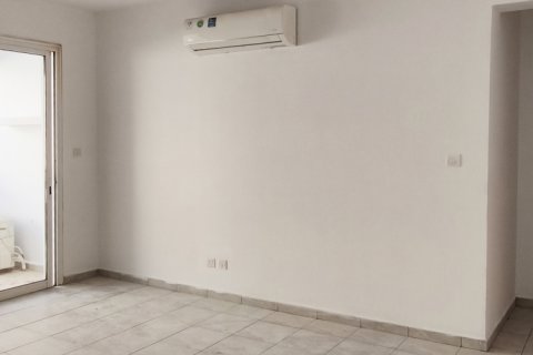 2 bedrooms Apartment in Agios Nikolaos, Paphos,  No. 52000 4