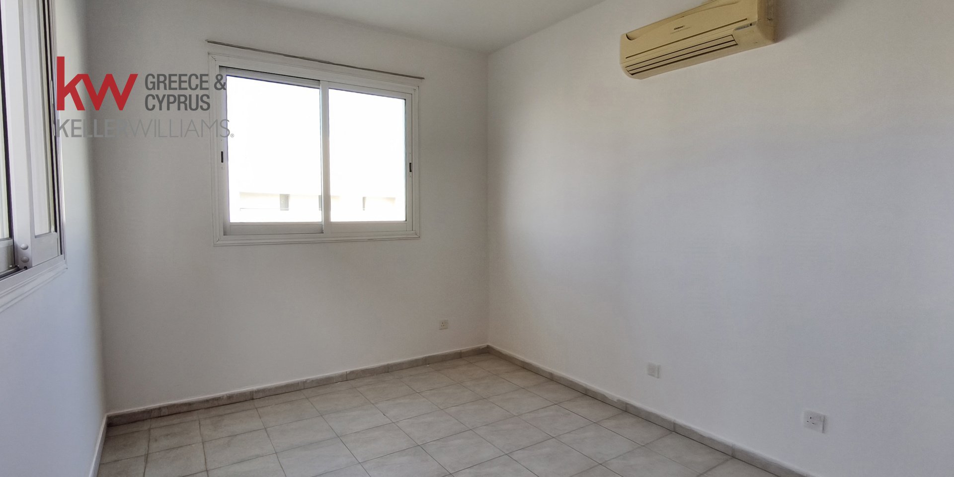 2 bedrooms Apartment in Agios Nikolaos, Paphos, Cyprus No. 52000