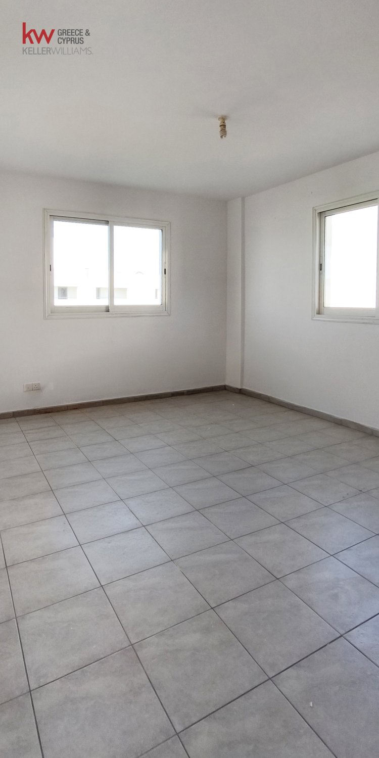 2 bedrooms Apartment in Agios Nikolaos, Paphos, Cyprus No. 52000