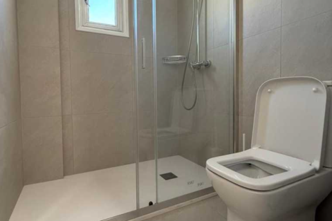 2 bedrooms Apartment in Larnaca, Larnaka,  No. 51999 14