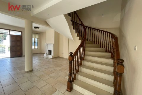 5 bedrooms Townhouse in Larnaca, Larnaka,  No. 52001 17