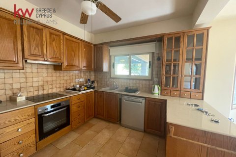 5 bedrooms Townhouse in Larnaca, Larnaka,  No. 52001 3