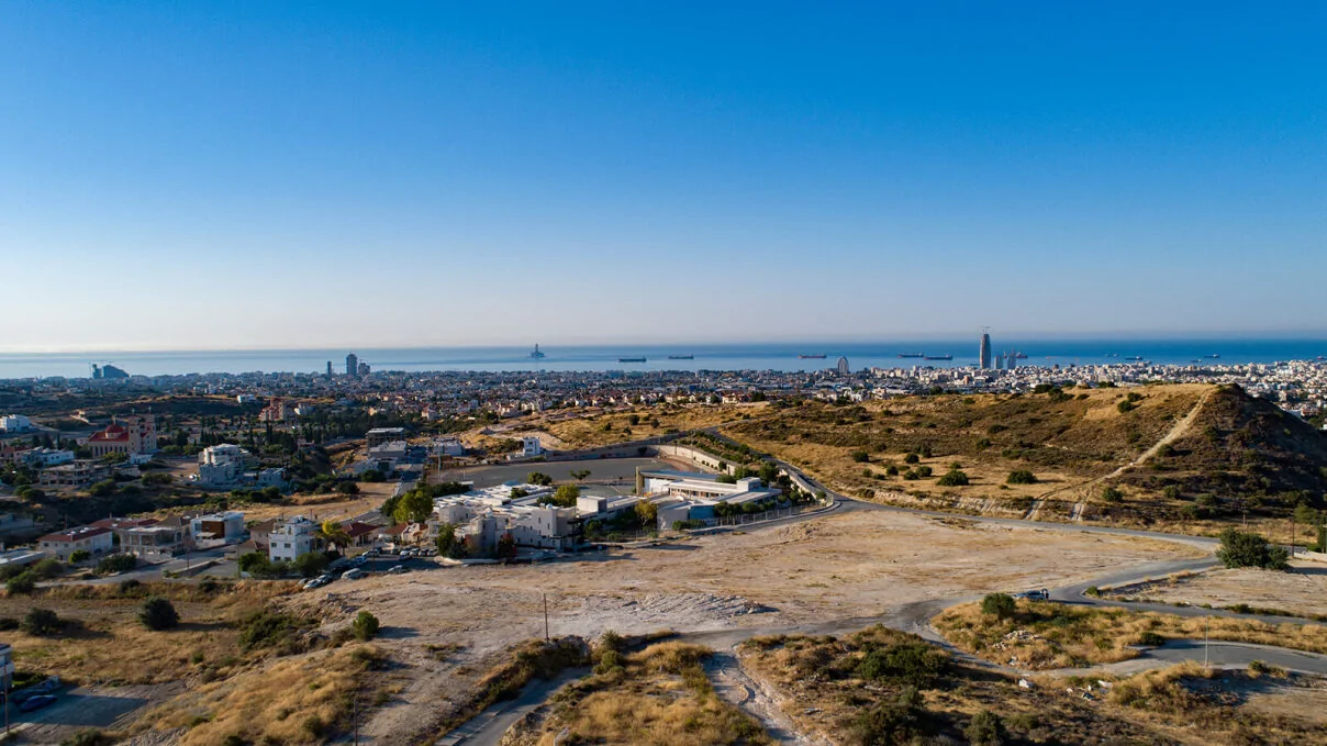 2 bedrooms Apartment in Agios Athanasios, Limassol, Cyprus No. 25378