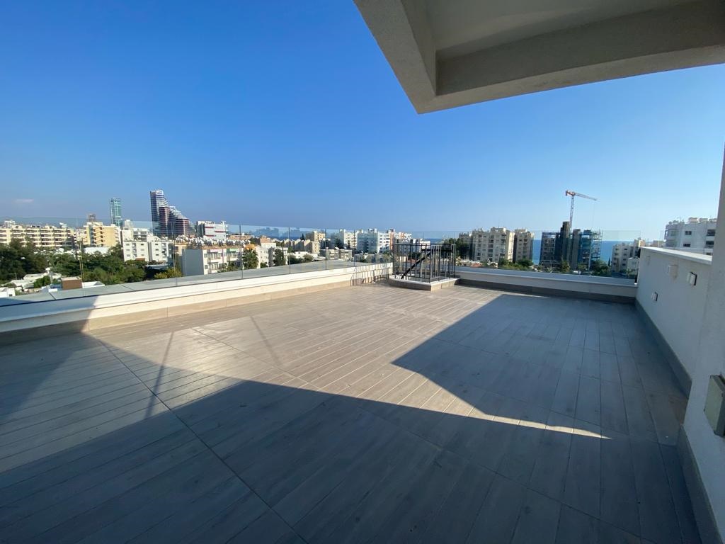 2 dormitorios Apartamento en Germasogeia, Limassol, Chipre No. 24411