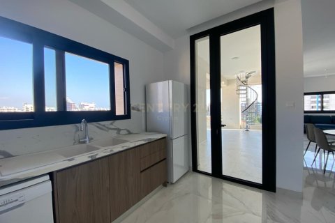 2 dormitorios Apartamento en Germasogeia, Limassol,  No. 24411 6