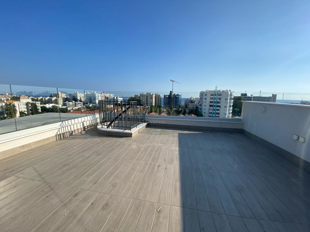 2 dormitorios Apartamento en Germasogeia, Limassol, Chipre No. 24411