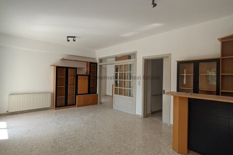 Вилла с 3 спальнями в Строволос, Никосия, Кипр № 37214 22