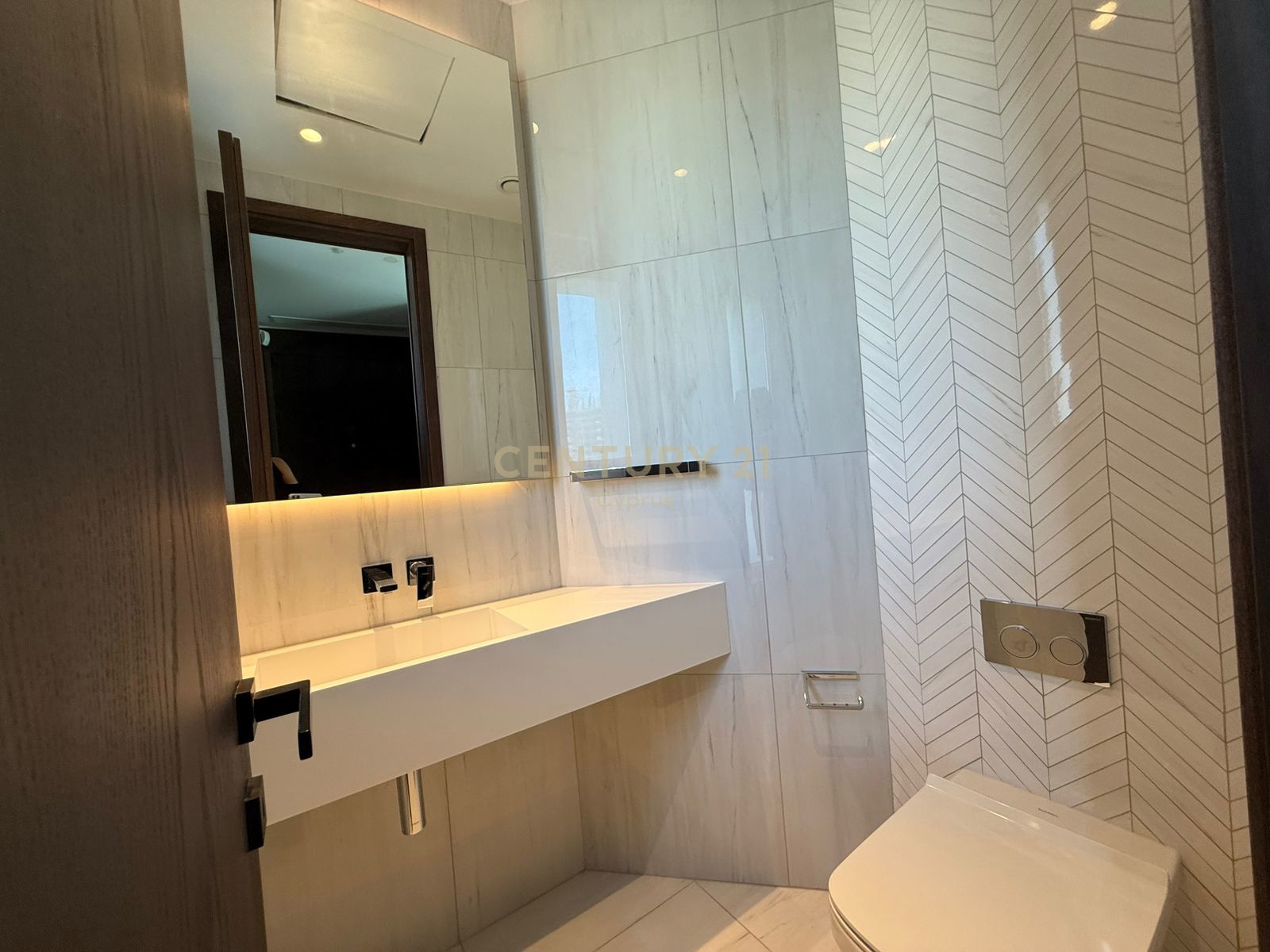 3 chambres Appartement à Germasogeia, Limassol, Chypre No. 6394