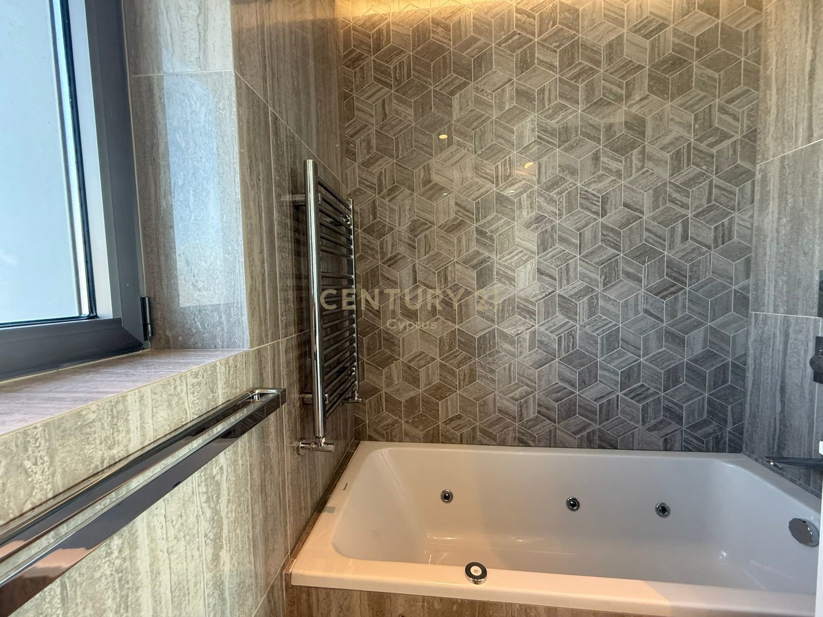 3 chambres Appartement à Germasogeia, Limassol, Chypre No. 6394
