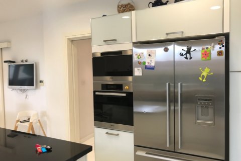 Вилла с 5 спальнями в Лимассол, Лимасол,  № 38436 4