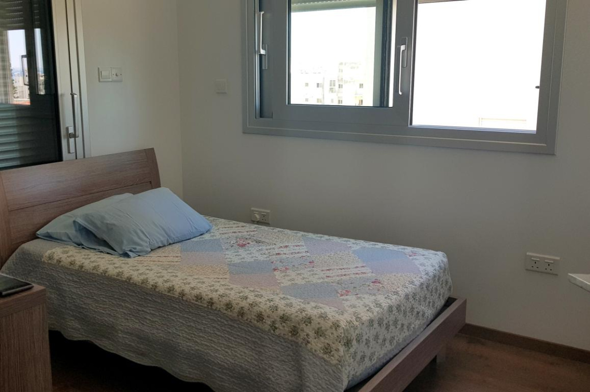 3 bedrooms Apartment in Limassol, Cyprus No. 38434