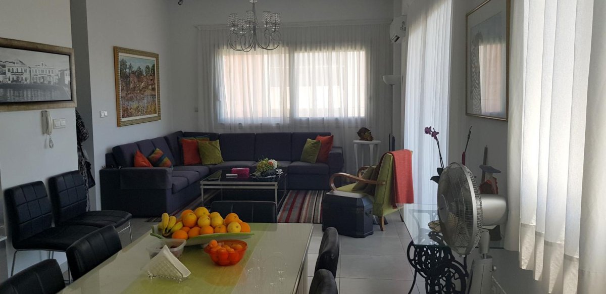 3 bedrooms Apartment in Limassol, Cyprus No. 38434