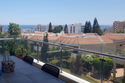 3 bedrooms Apartment in Limassol,  No. 38434