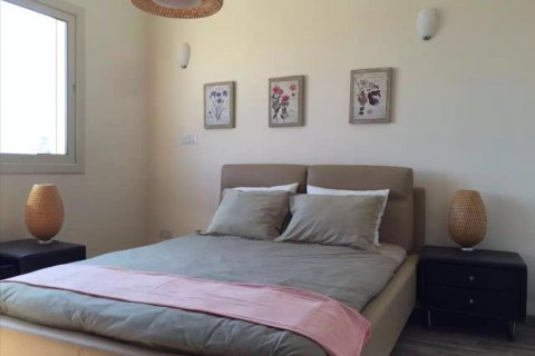 3 bedrooms Villa in Limassol,  No. 38432 6