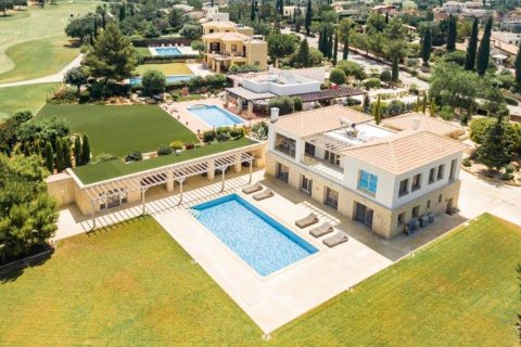 5 chambres Villa à Aphrodite Hills, Kouklia, Paphos, Chypre No. 26064