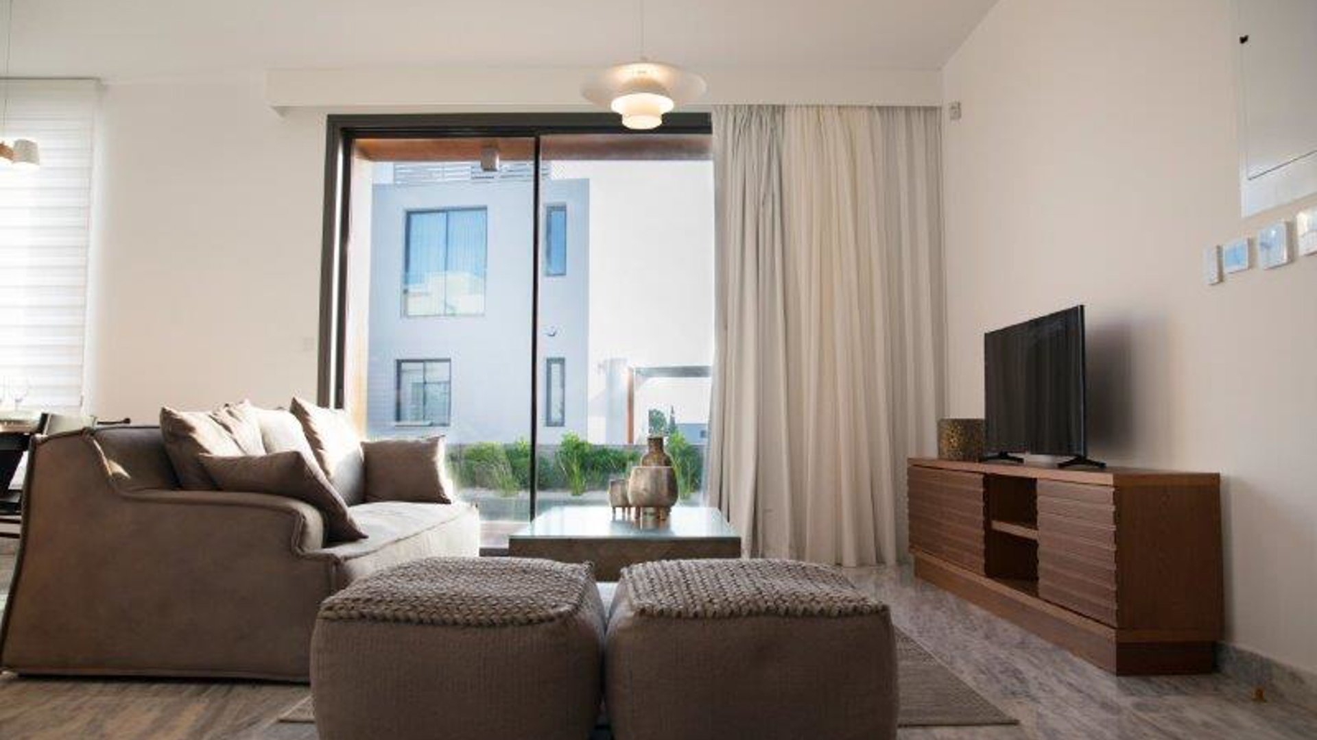 3 bedrooms Villa in Paphos, Cyprus No. 26063