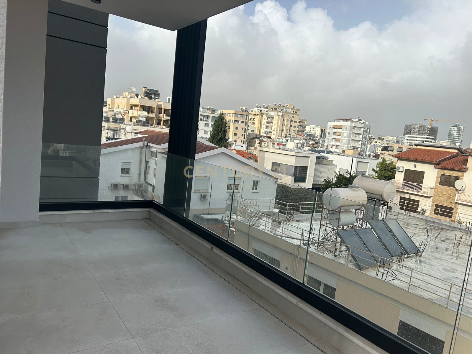 2 bedrooms Apartment in Limassol, Cyprus No. 53600
