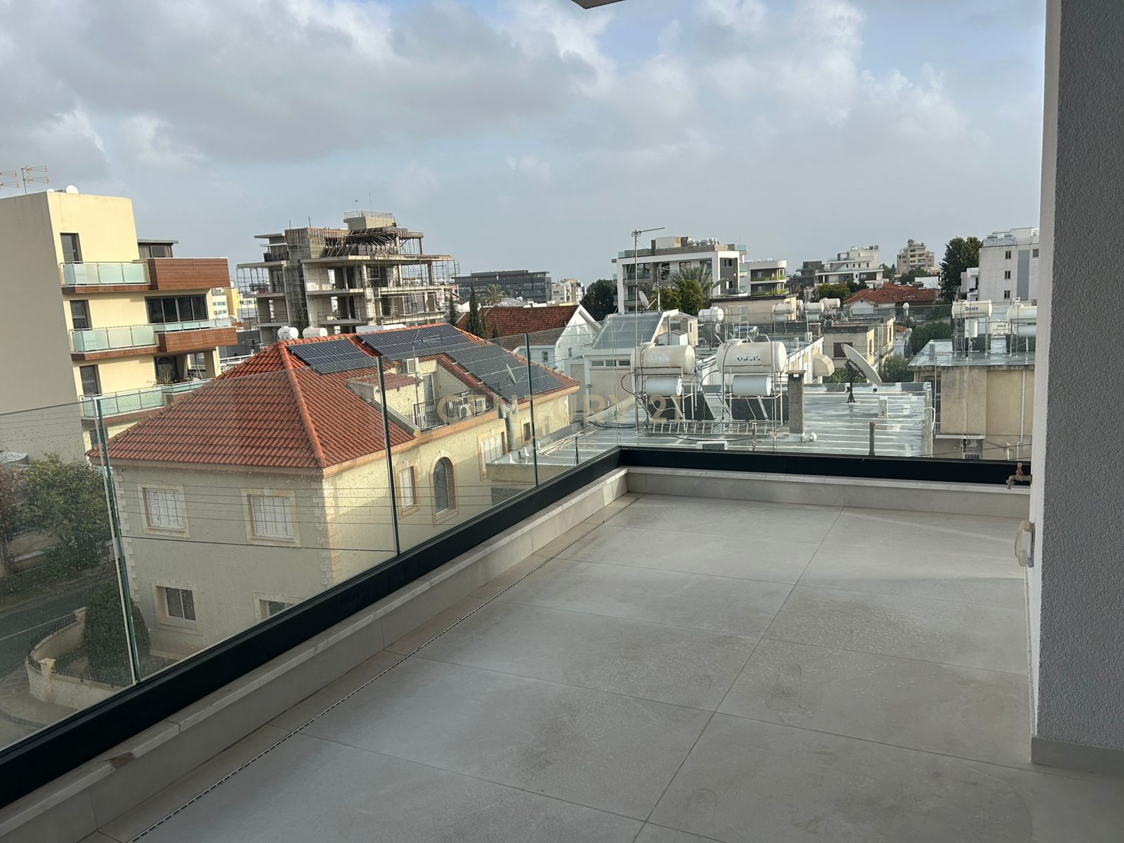 2 bedrooms Apartment in Limassol, Cyprus No. 53600