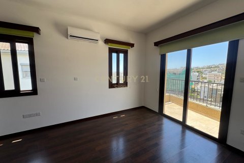 3 bedrooms Villa in Agios Athanasios, Limassol, No. 53599 12