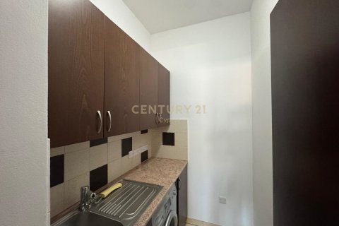3 bedrooms Villa in Agios Athanasios, Limassol, No. 53599 22