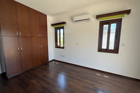 3 bedrooms Villa in Agios Athanasios, Limassol, No. 53599 14