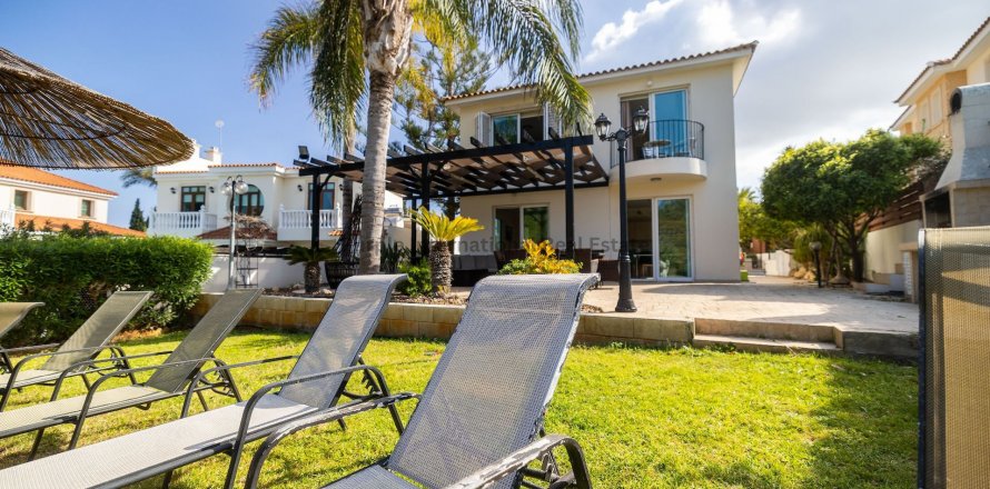 5 bedrooms Villa in Protaras, Ammochostos, Cyprus No. 37019