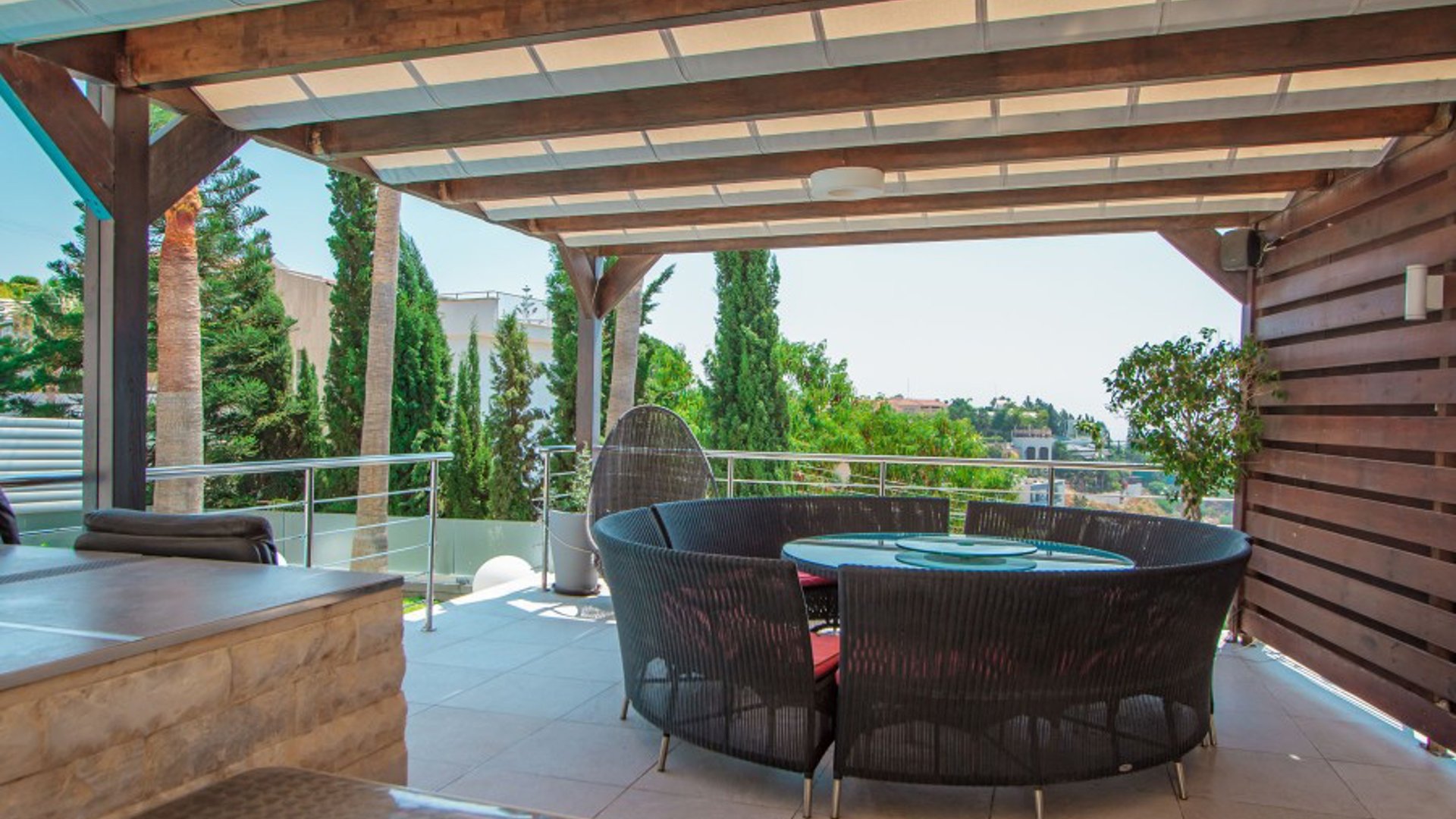 5 bedrooms Villa in Agios Tychonas, Limassol, Cyprus No. 26154