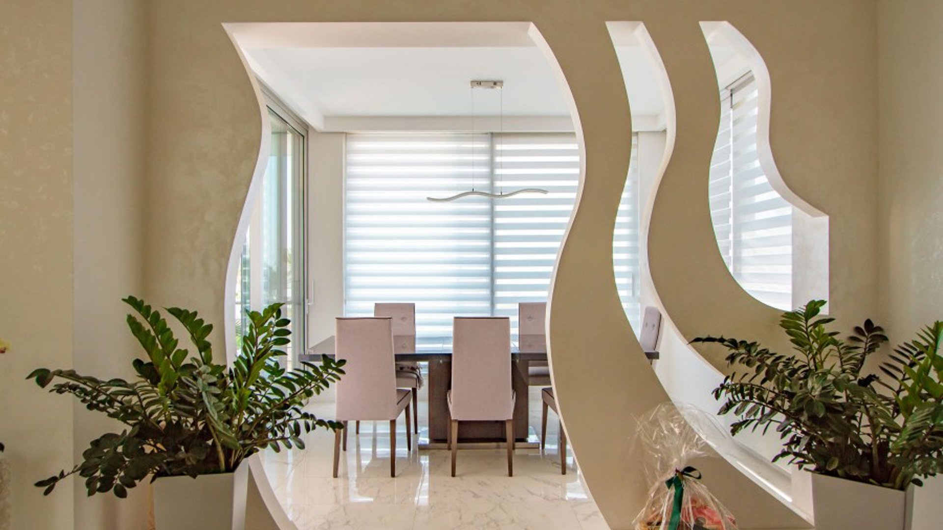 5 bedrooms Villa in Agios Tychonas, Limassol, Cyprus No. 26154