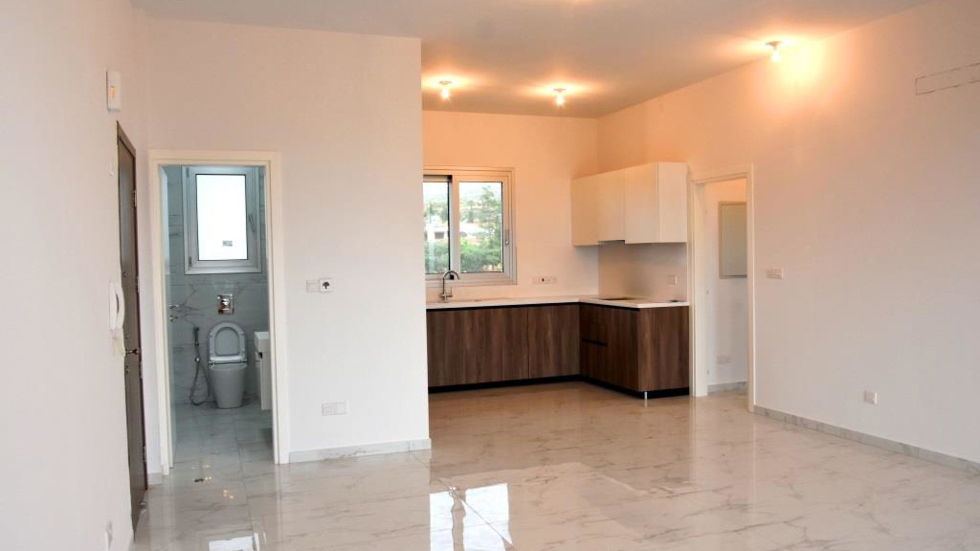 2 chambres Appartement à Agios Tychonas, Limassol, Chypre No. 26151